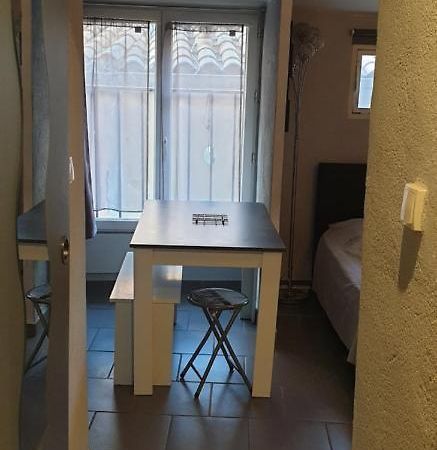 Bienvenue Au Centre Ville Arles Apartment Exterior foto