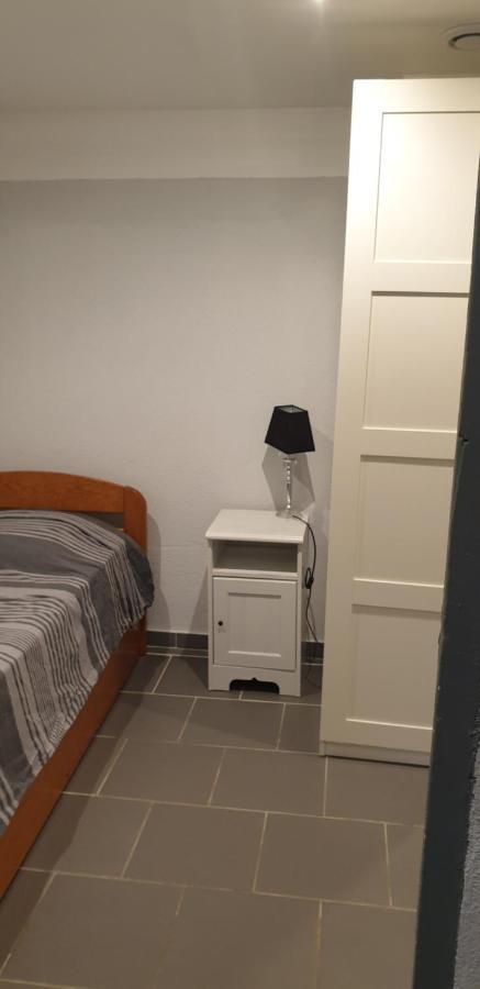 Bienvenue Au Centre Ville Arles Apartment Exterior foto