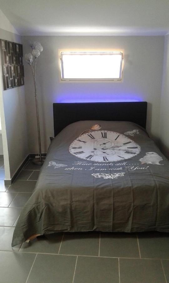 Bienvenue Au Centre Ville Arles Apartment Exterior foto